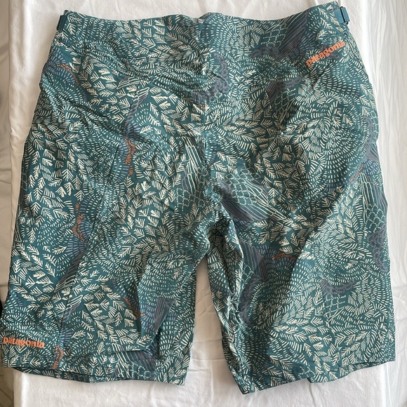Patagonia Women’s MTB Shorts - Picture 5 of 5
